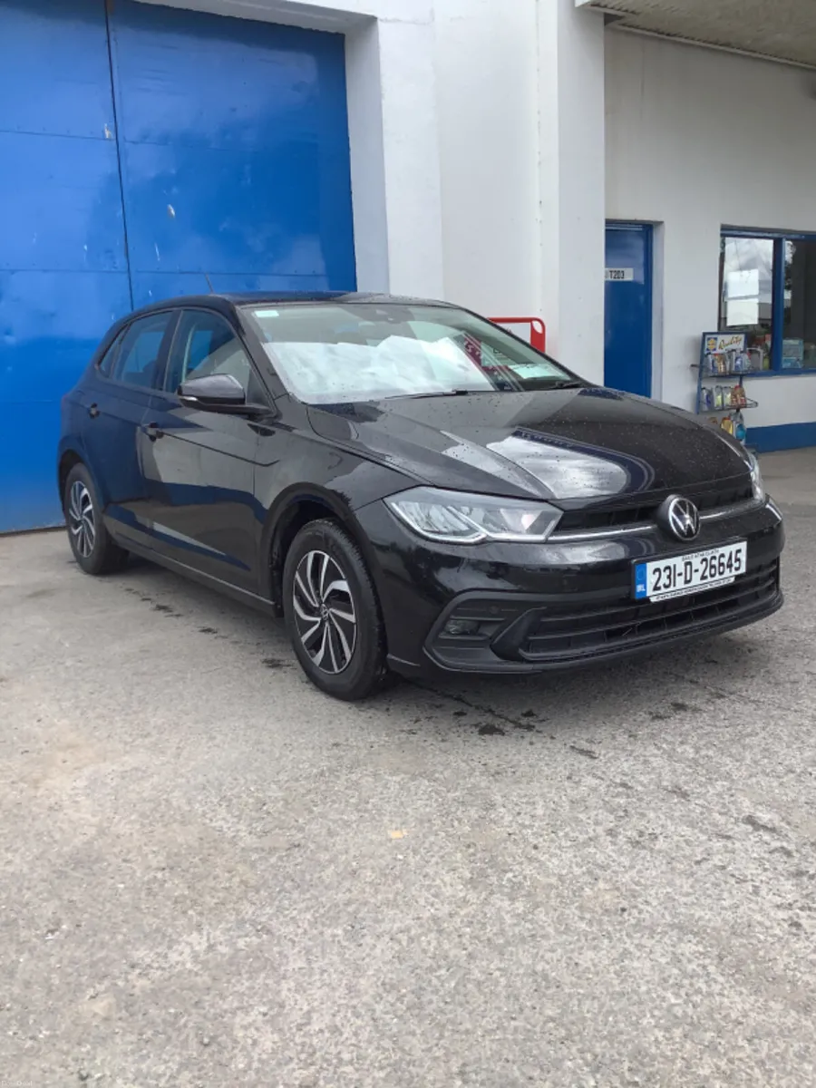 Volkswagen Polo 2023 - Image 5