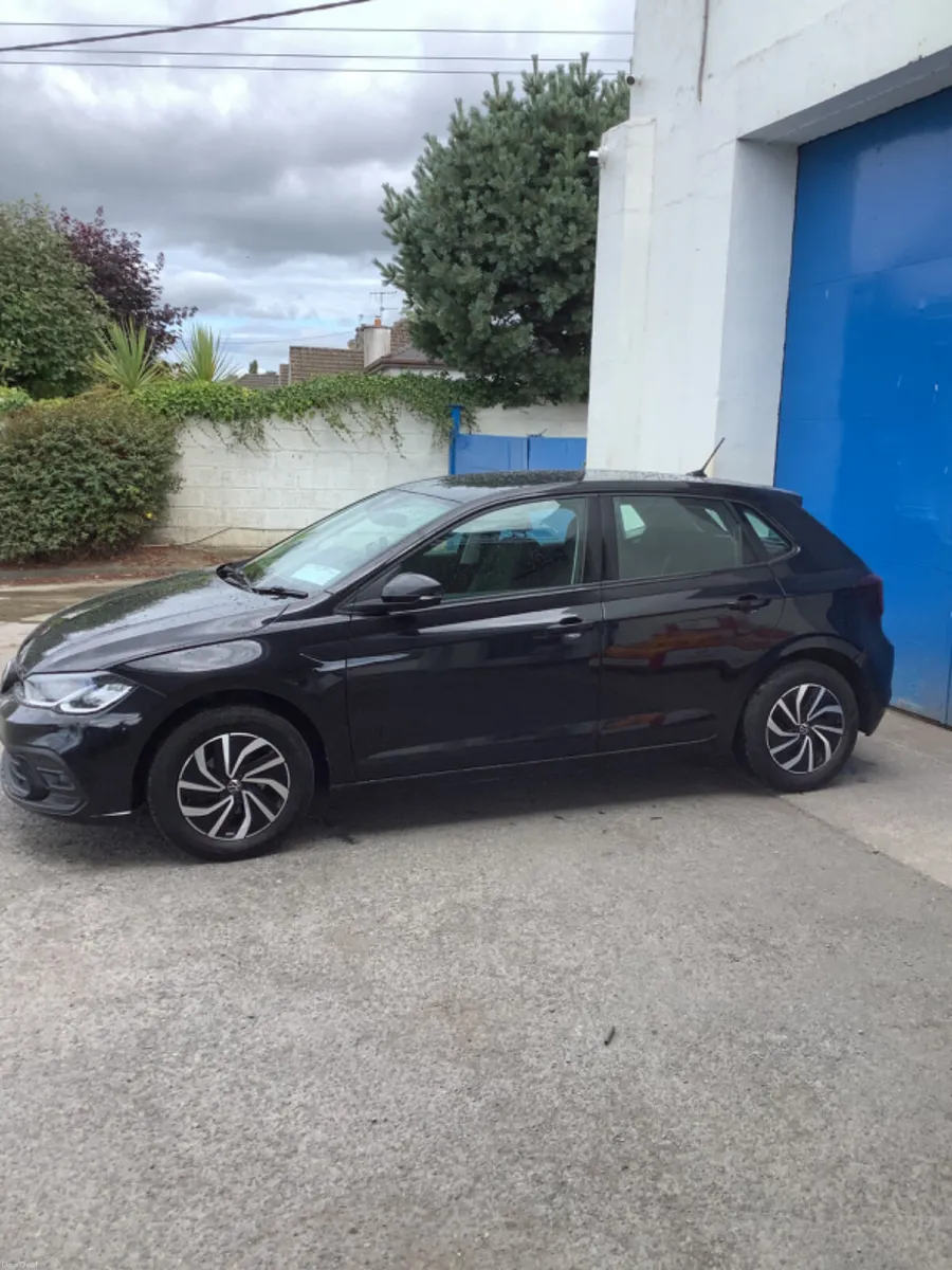 Volkswagen Polo 2023 - Image 6