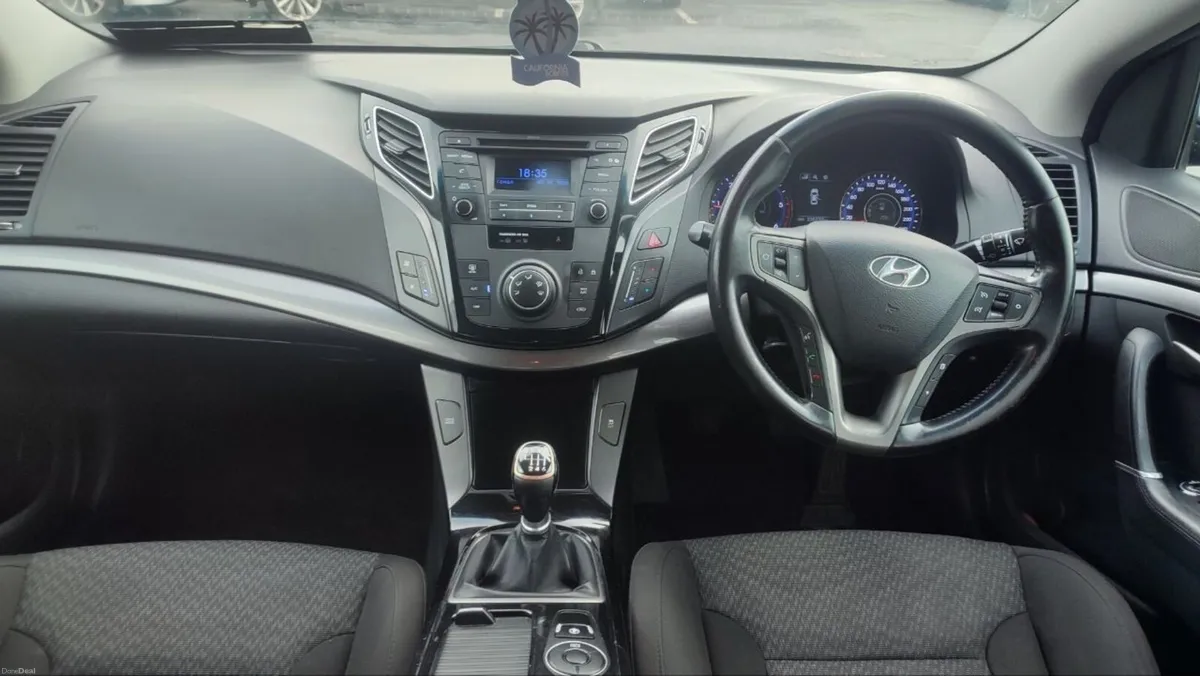 Hyundai i40 2016 NEW NCT 09/27 - Image 3