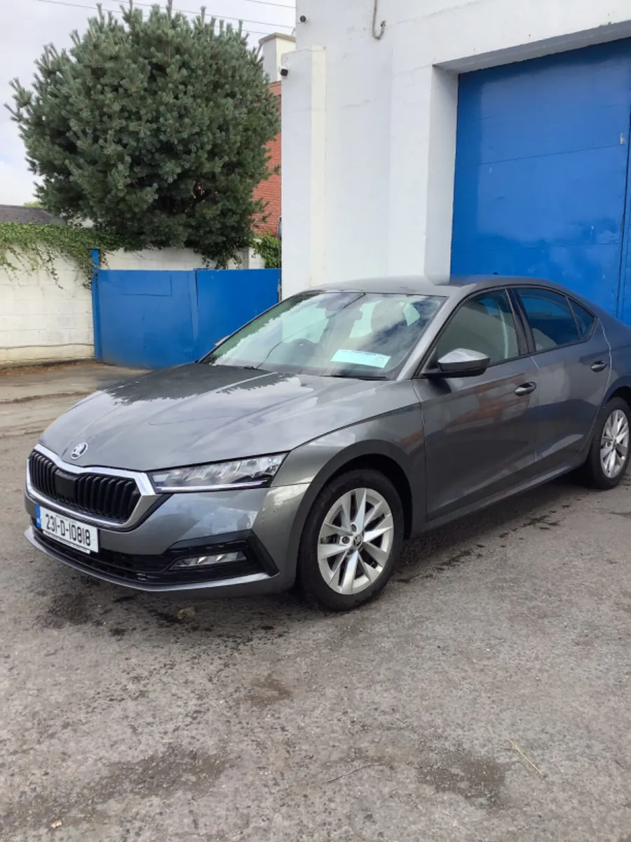 Skoda Octavia 2023 - Image 3