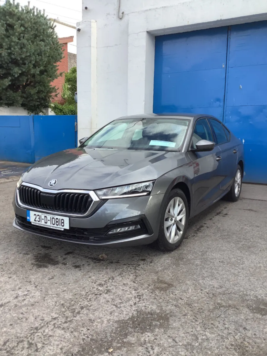 Skoda Octavia 2023 - Image 1