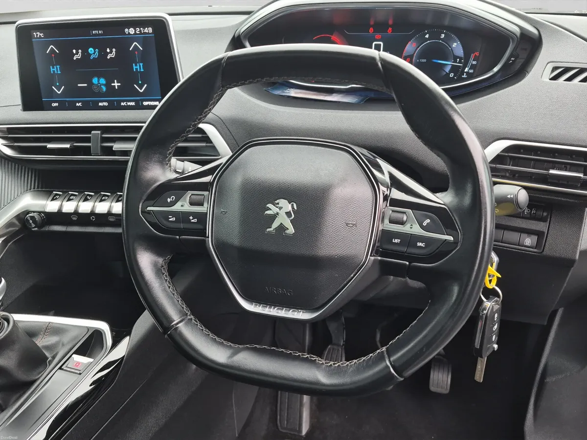 Peugeot 3008 Hdi Pan Roof - Image 6