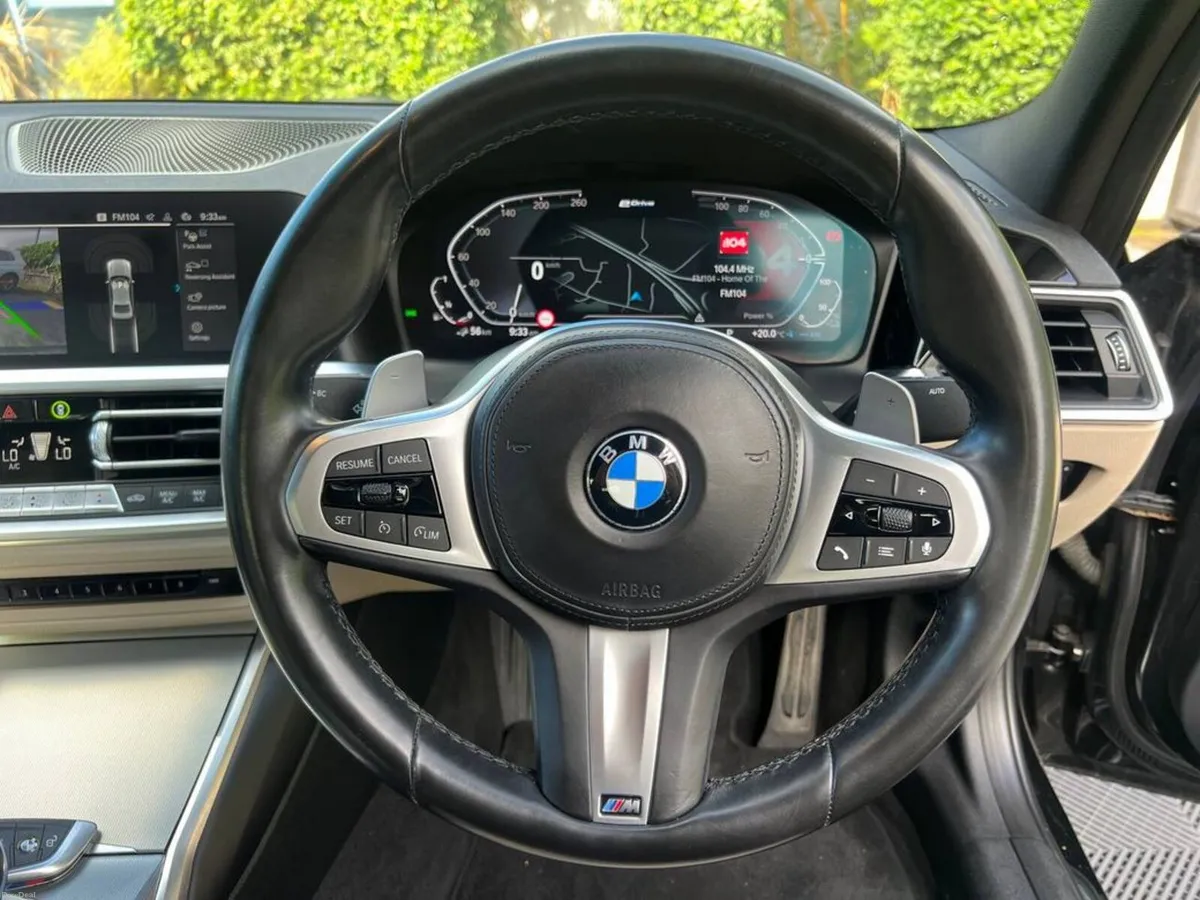 BMW 3-Series 330e M-SPORT COMPETITION 2.0 HYBRID A - Image 4