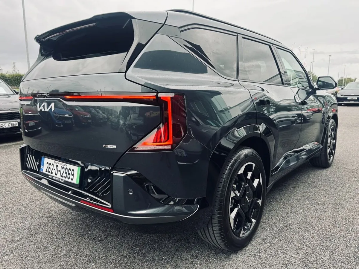 Kia EV5 GT Line (Demonstration model) - Image 4