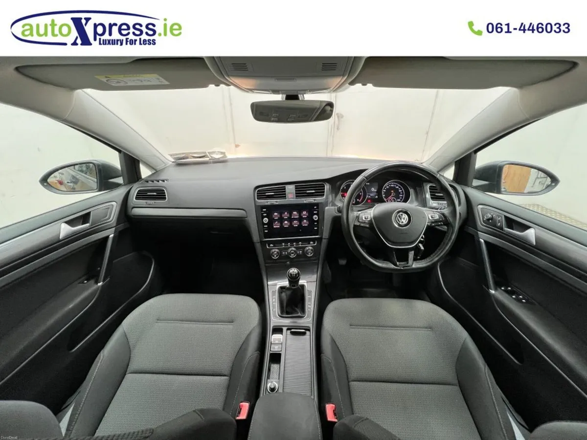 Volkswagen Golf 1.6 Comfortline, Manual - Image 2
