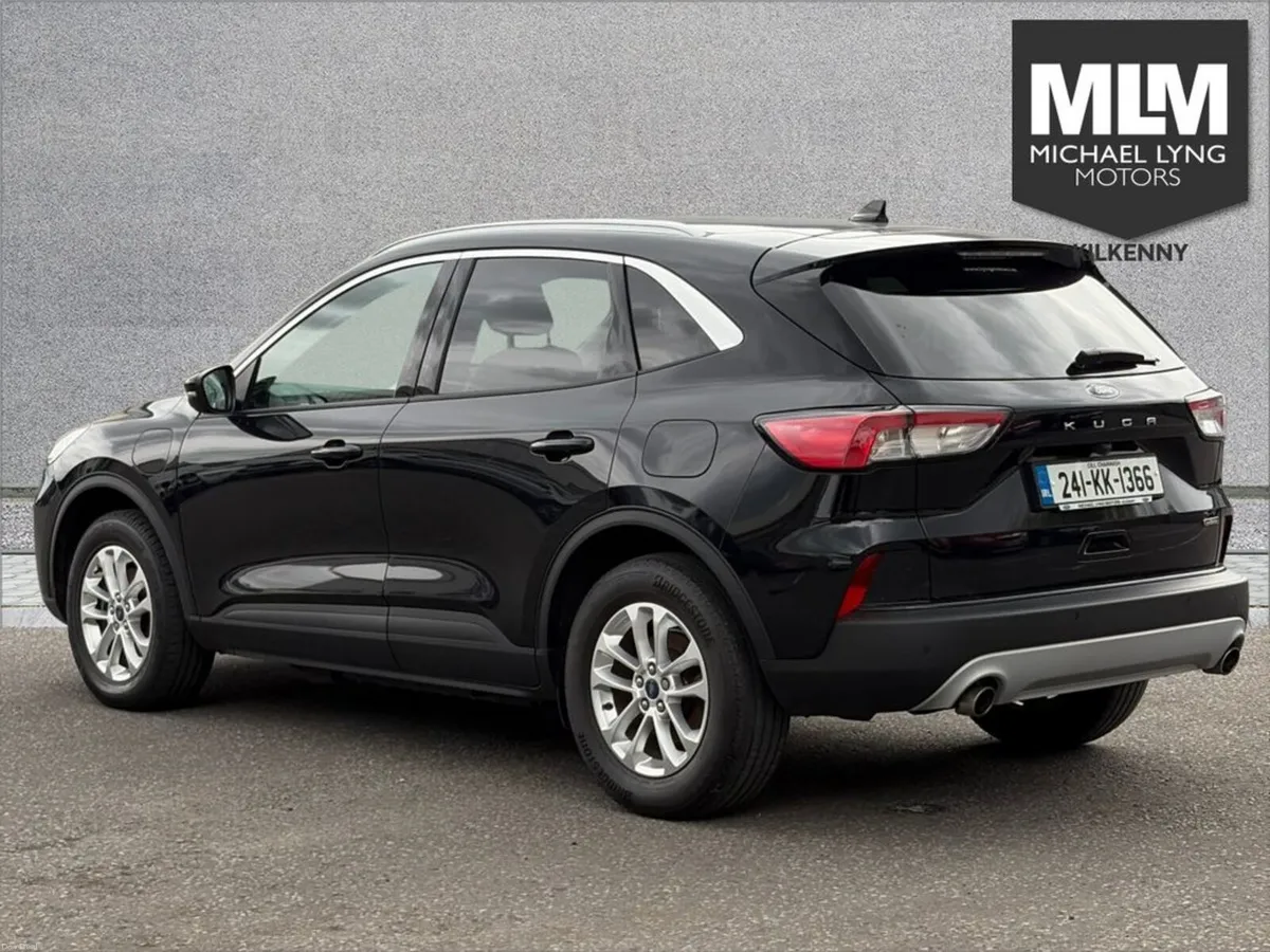 Ford Kuga Titanium 5D 2.5phev225 S6.2 CT - Image 5