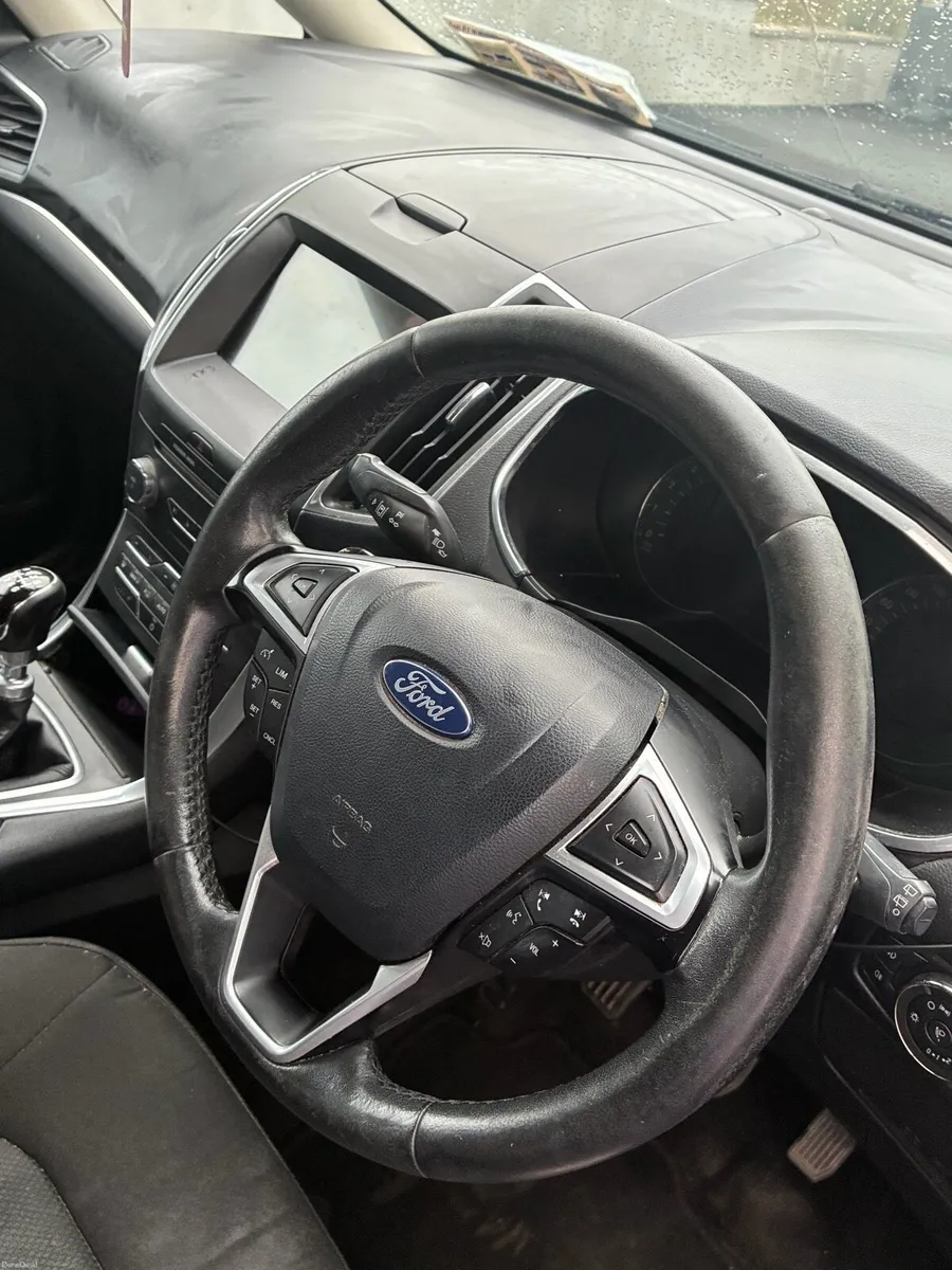 Ford Galaxy - Image 4