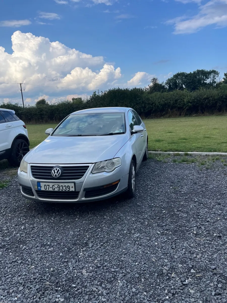 Volkswagen Passat 2007 - Image 4