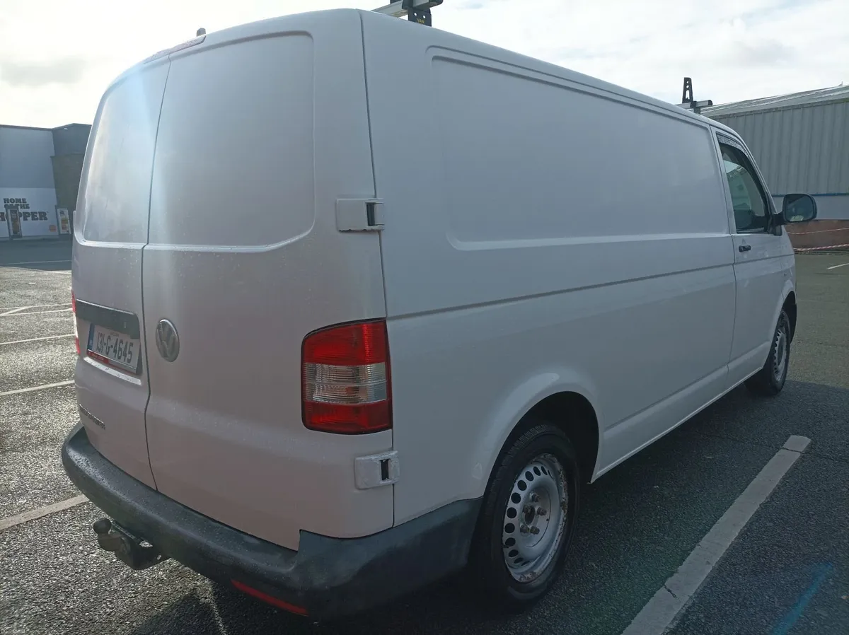 131 Volkswagen Transporter 07/27 CVRT 2.0L - Image 5