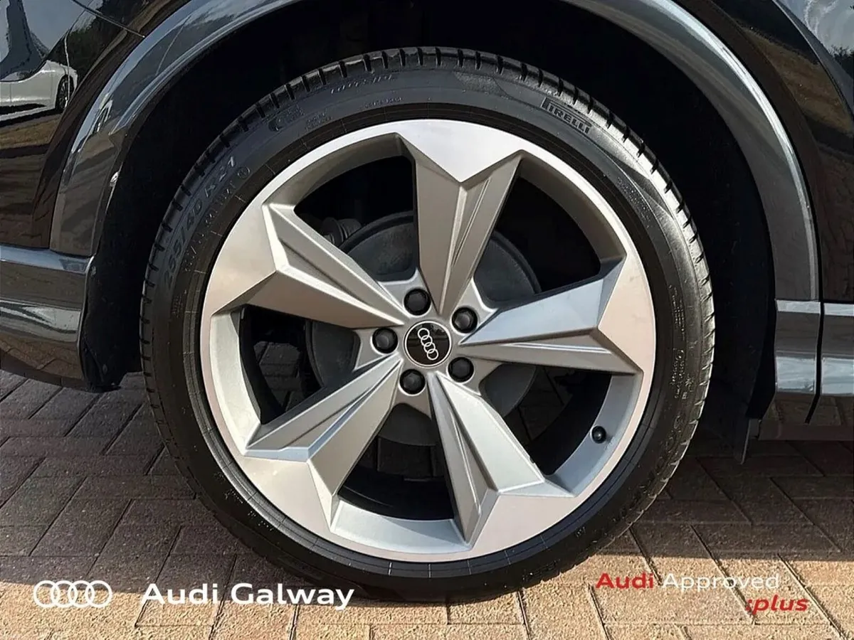 Audi Q4 e-tron 45 BLACK EDITION 286PS A/T *BIG BAT - Image 6