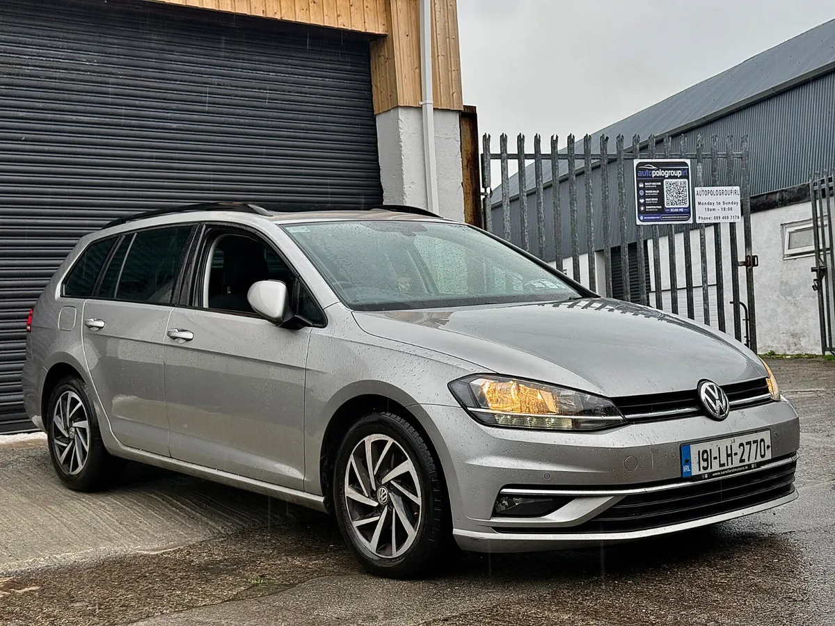 ⚫️Volkswagen Golf 191 PAN ROOF ⚫️ - Image 2