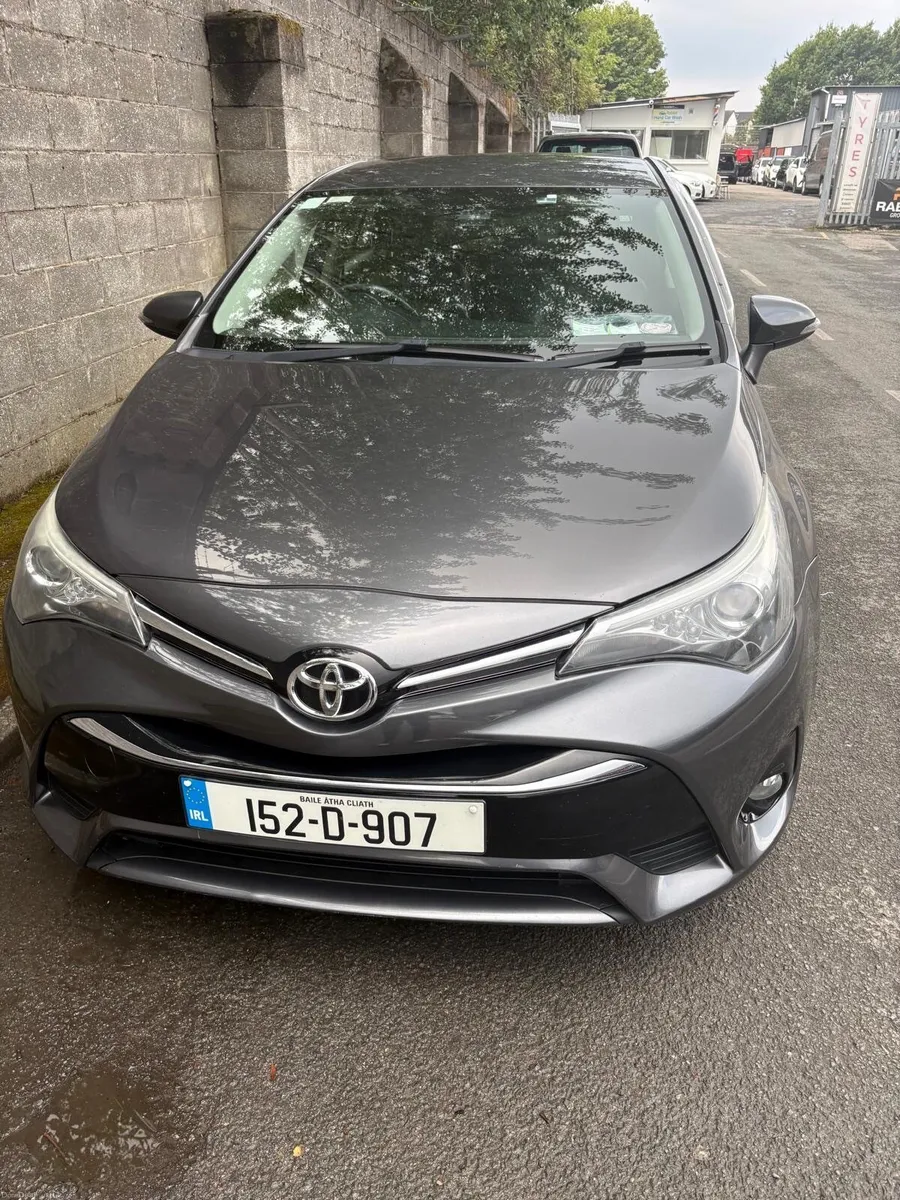 Toyota Avensis 2015 - Image 2