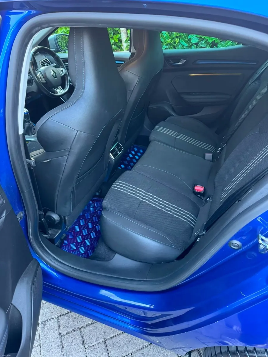 Renault Megane 2019 - Image 3