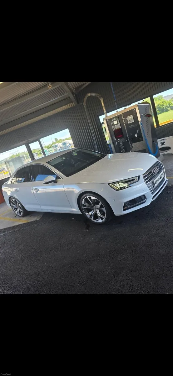Audi A4 2019 - Image 6