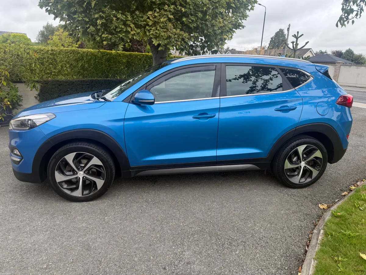 2017 Hyundai Tucson AUTOMATIC - Image 2