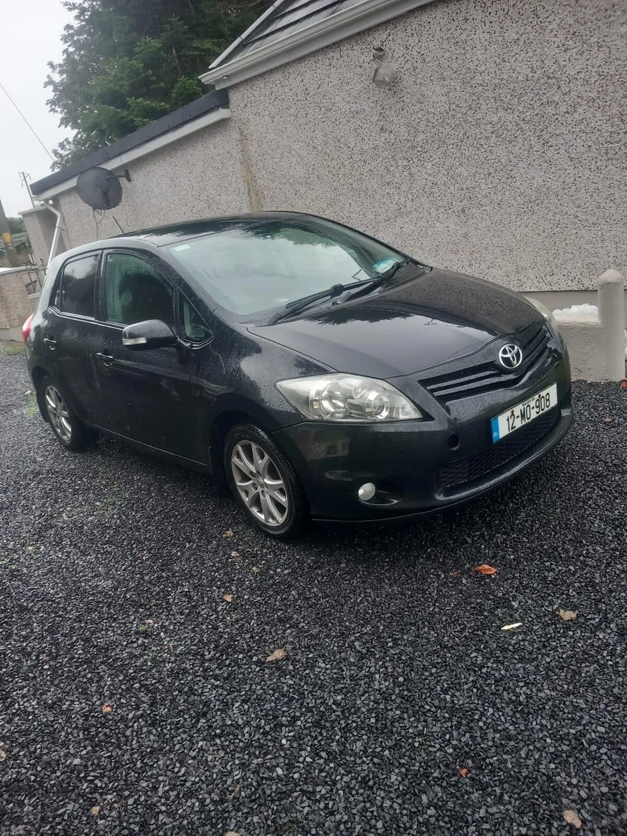 Toyota Auris - Image 1