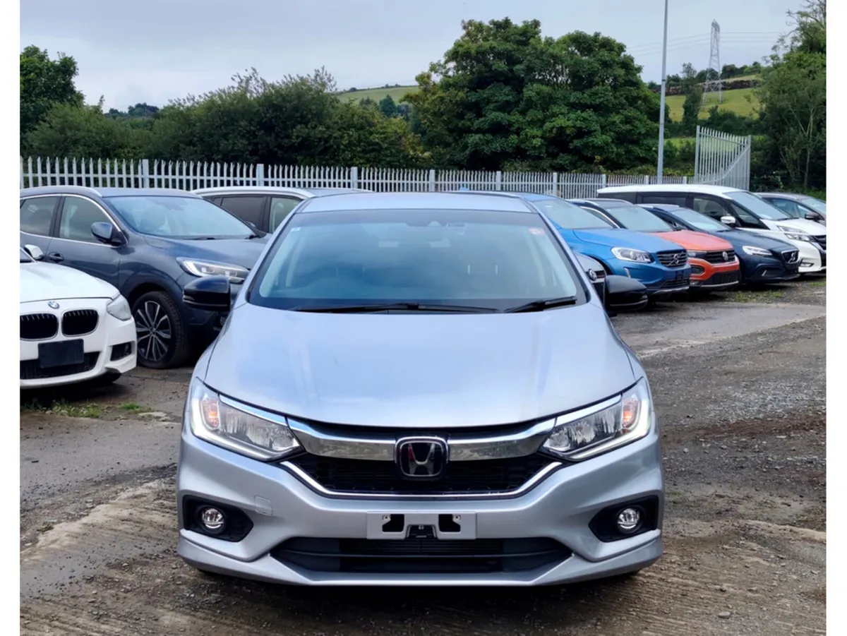 Honda Grace 1.5L Petrol HYBRID EXHONDA SENSING - L - Image 2