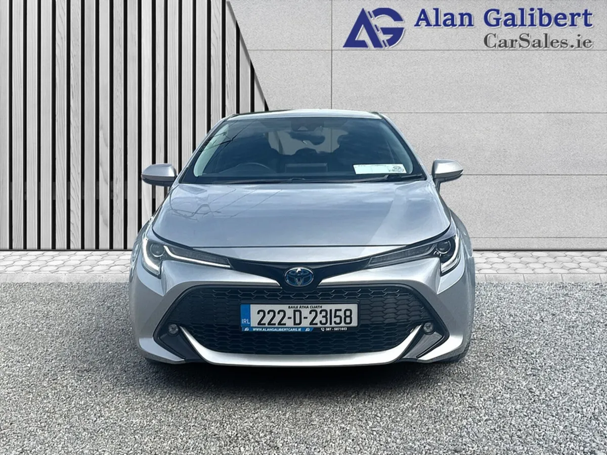 Toyota Corolla SOL AUTO HYBRID TOP SPEC HEATED SEA - Image 4