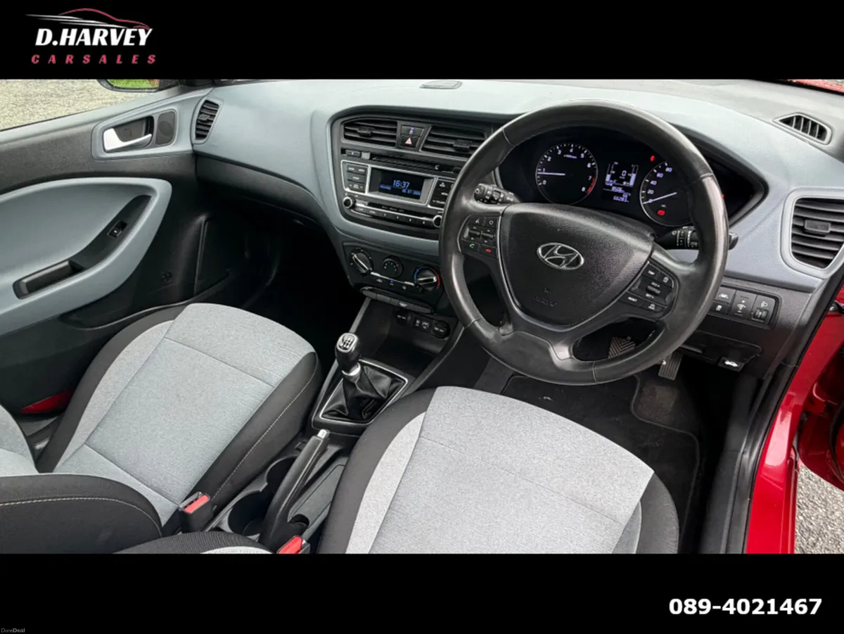 Hyundai i20 1.2 Deluxe |  66Klms | One Owner - Image 4