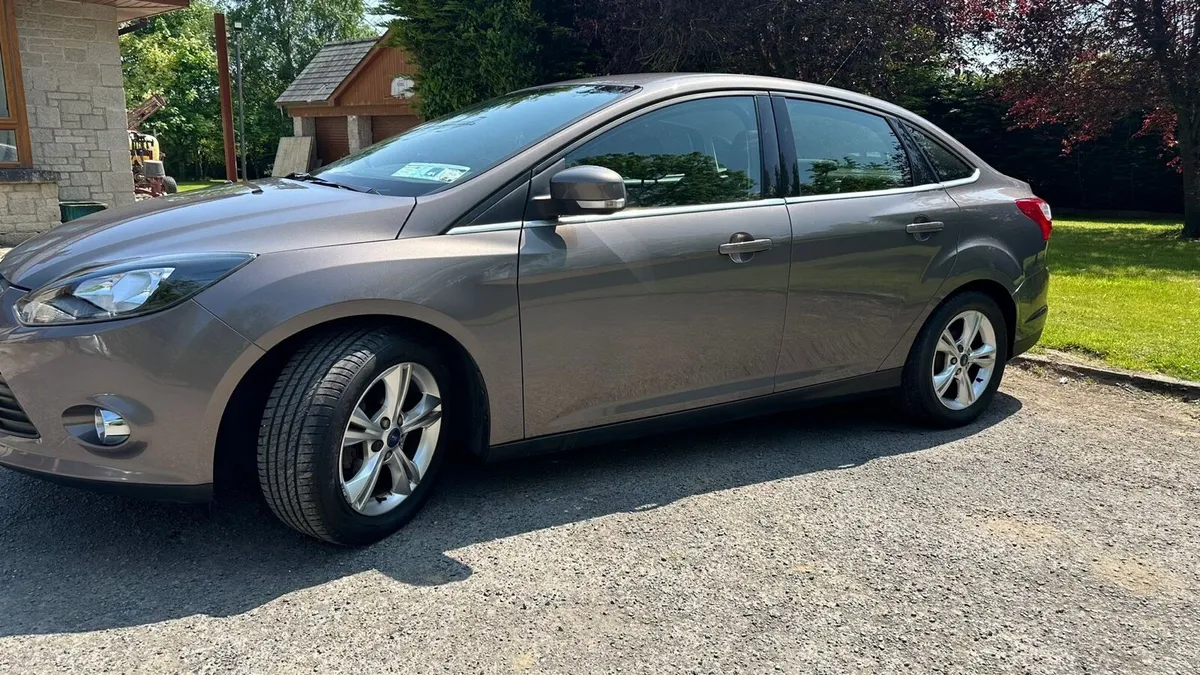 LOW Mileage and FULL Serviced - Image 3