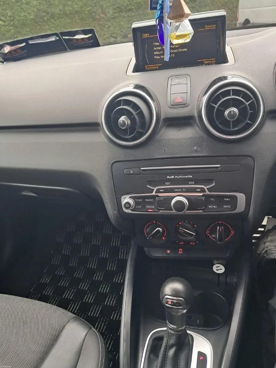 Audi A1 2015 s line - Image 3