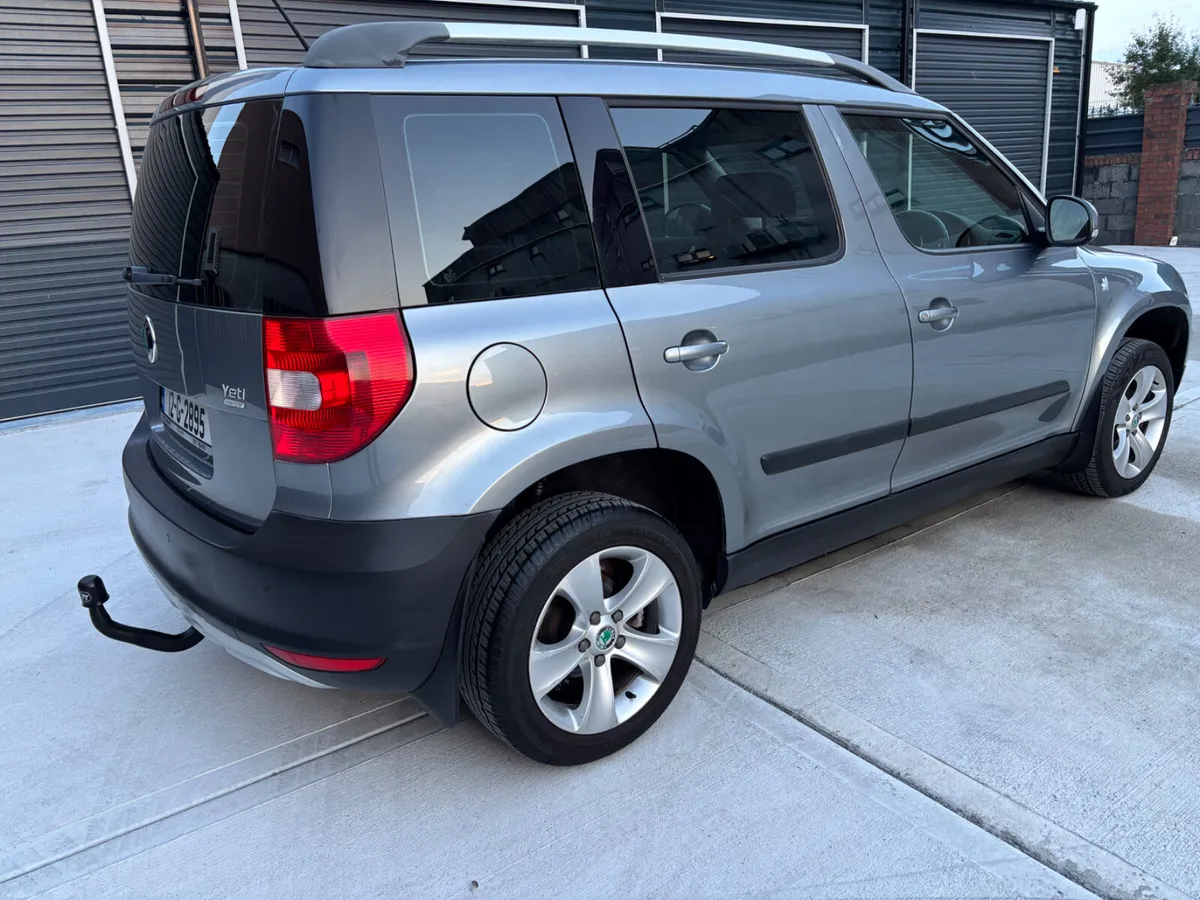 2012 Skoda Yeti 1.6 TDI CR AMBITION GREENLINE - Image 6