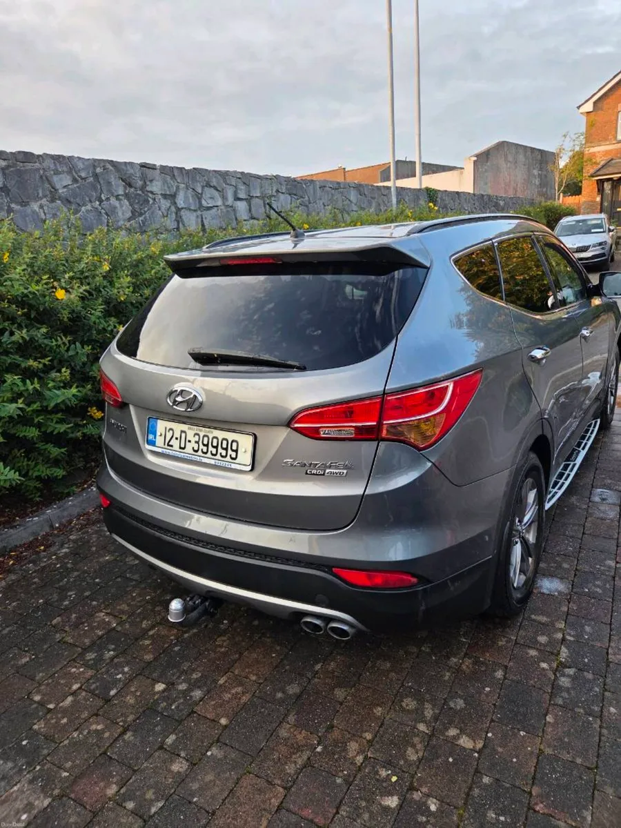Hyundai santa fe 4wd - Image 3