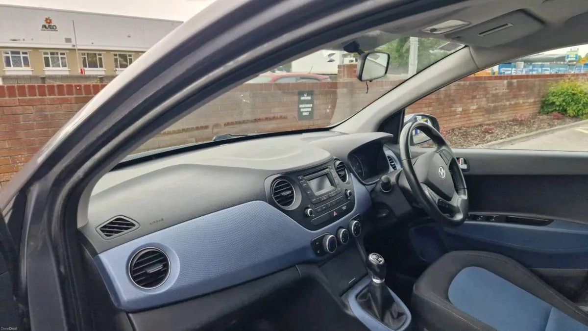 Hyundai i10 new nct low mileage. sale or swap - Image 4