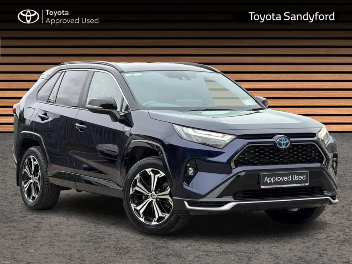 Toyota RAV4 SPORT PLUG-IN HYBRID AWD // LEATHER HE - Image 1