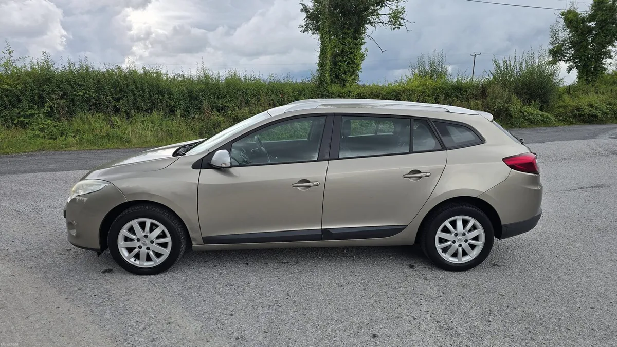 2011 Renault Megane 1.5 diesel manual new nct! - Image 4
