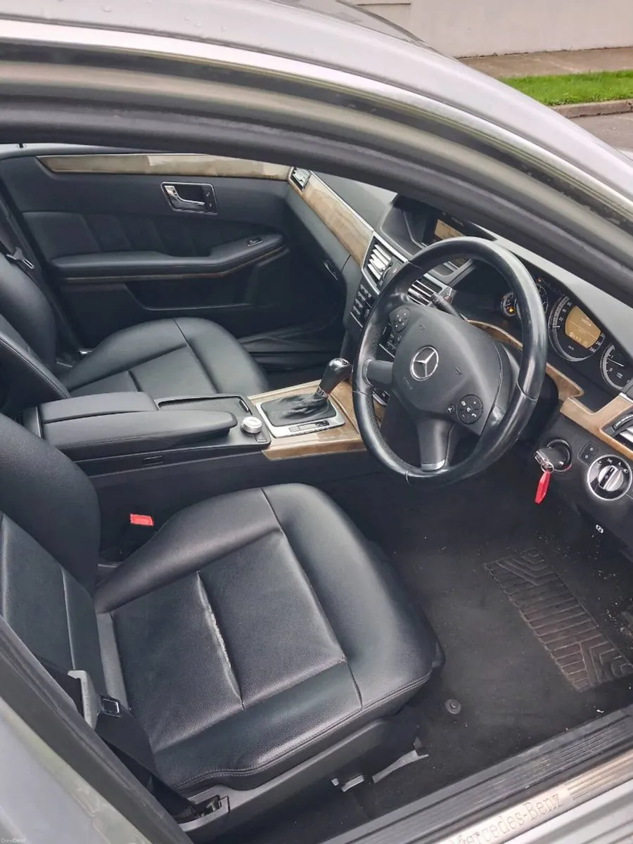 Mercedes e200 cdi elegance - Image 3