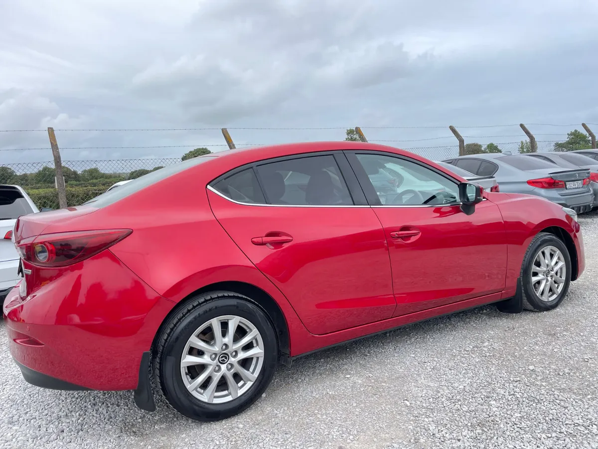 Mazda 3 - Image 5