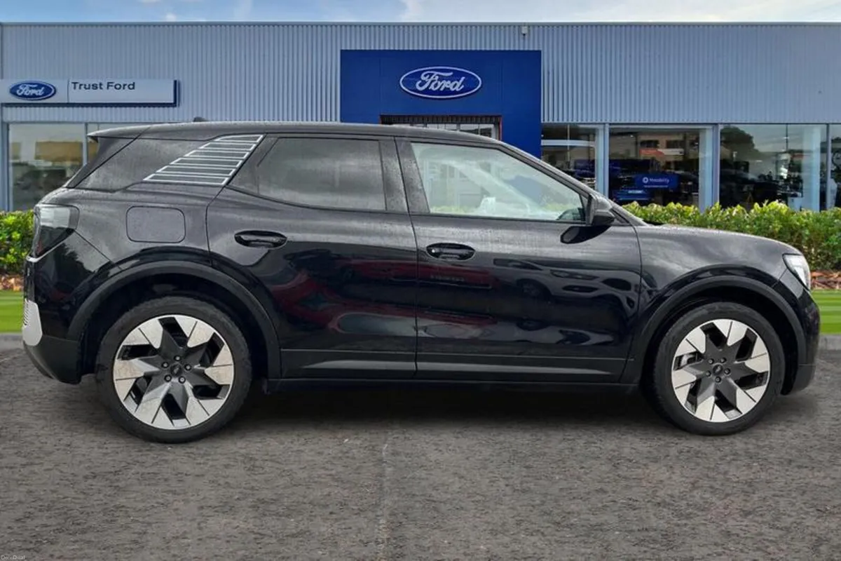 Ford Explorer 250kW Premium 79kWh AWD 5dr Auto - Image 3