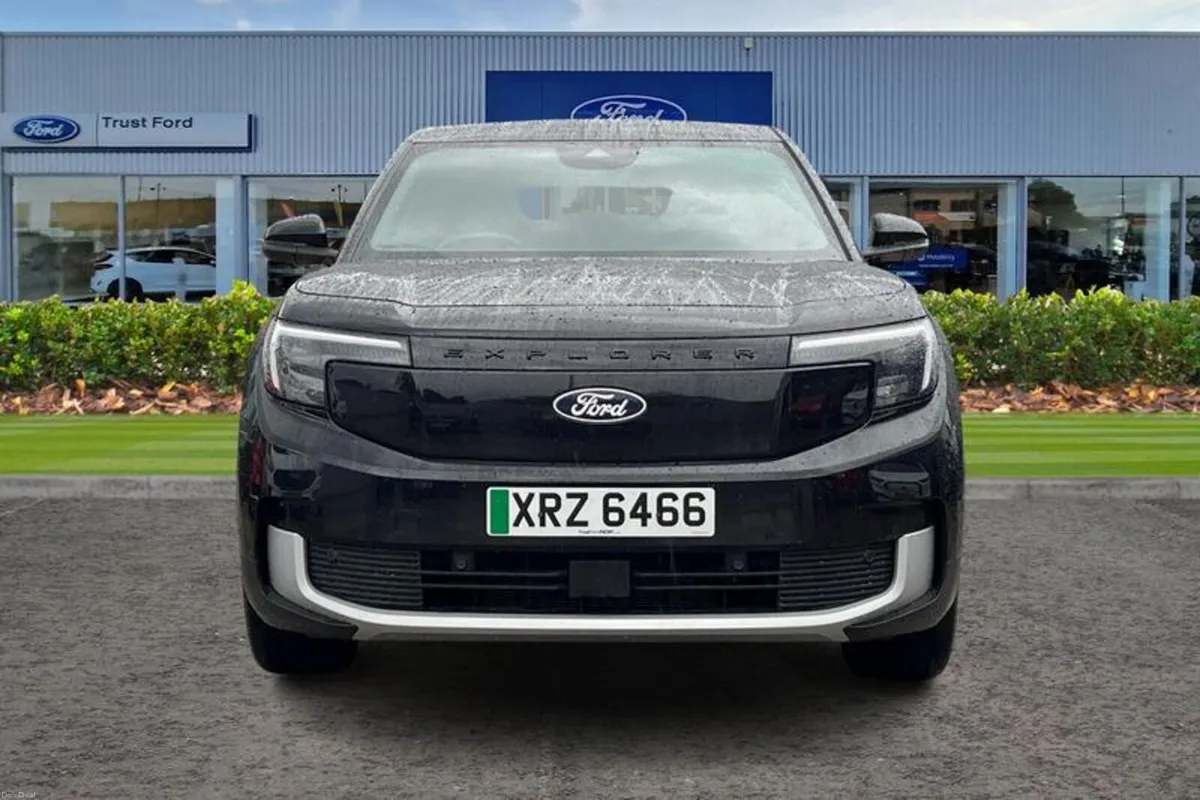 Ford Explorer 250kW Premium 79kWh AWD 5dr Auto - Image 6