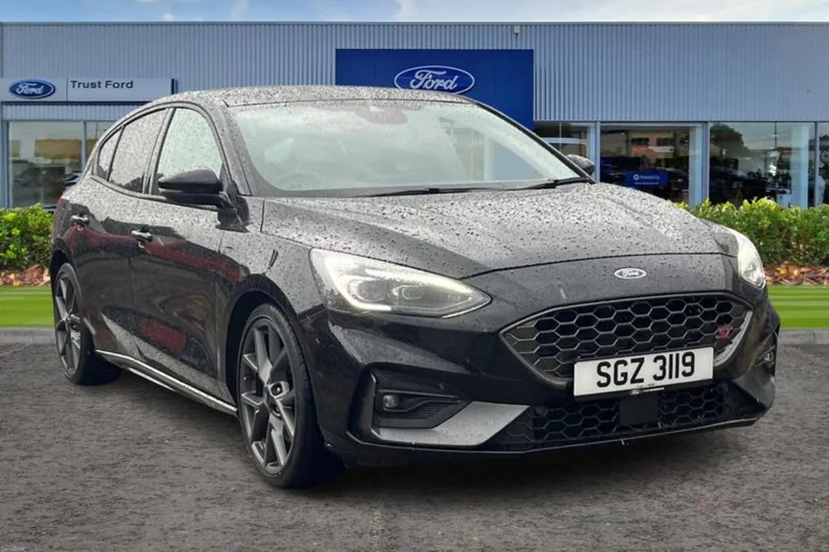 Ford Focus 2.3 EcoBoost ST 5dr- Panoramic Sunroof - Image 1