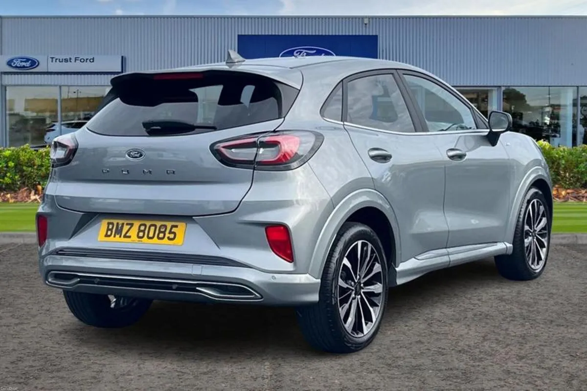 Ford Puma 1.0T EcoBoost MHEV ST-Line Vignale SUV 5 - Image 4