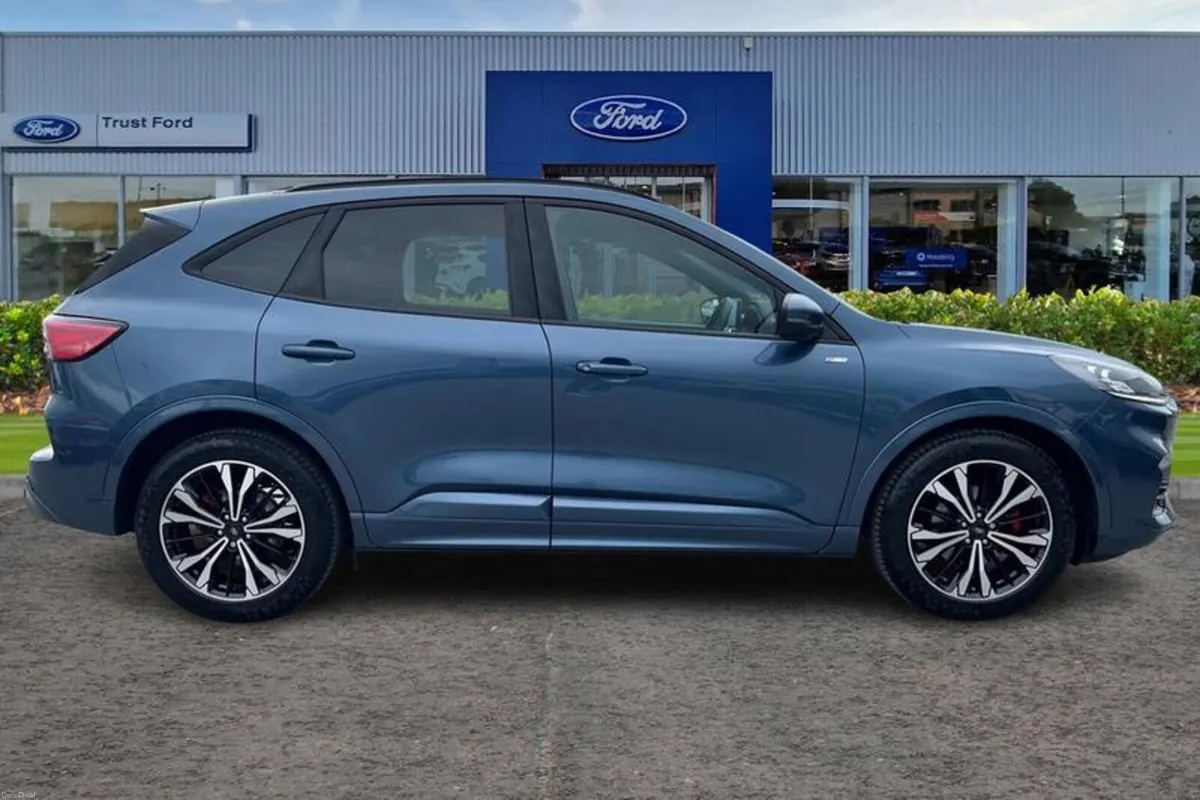 Ford Kuga 1.5 EcoBoost 150 ST-Line X Edition 5dr - Image 3