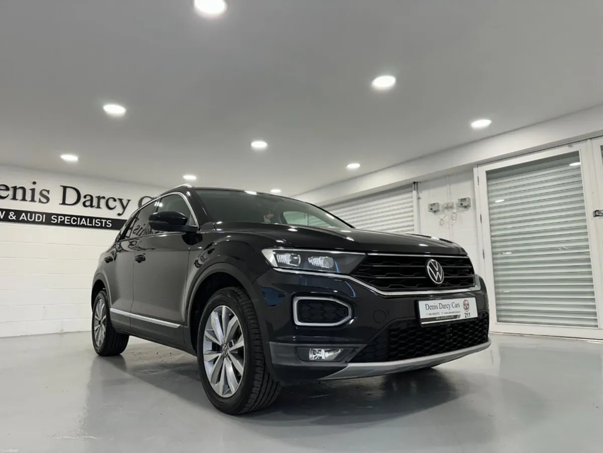 Volkswagen T-Roc (211) T ROC 1.5TSI DESIGN PETROL - Image 3