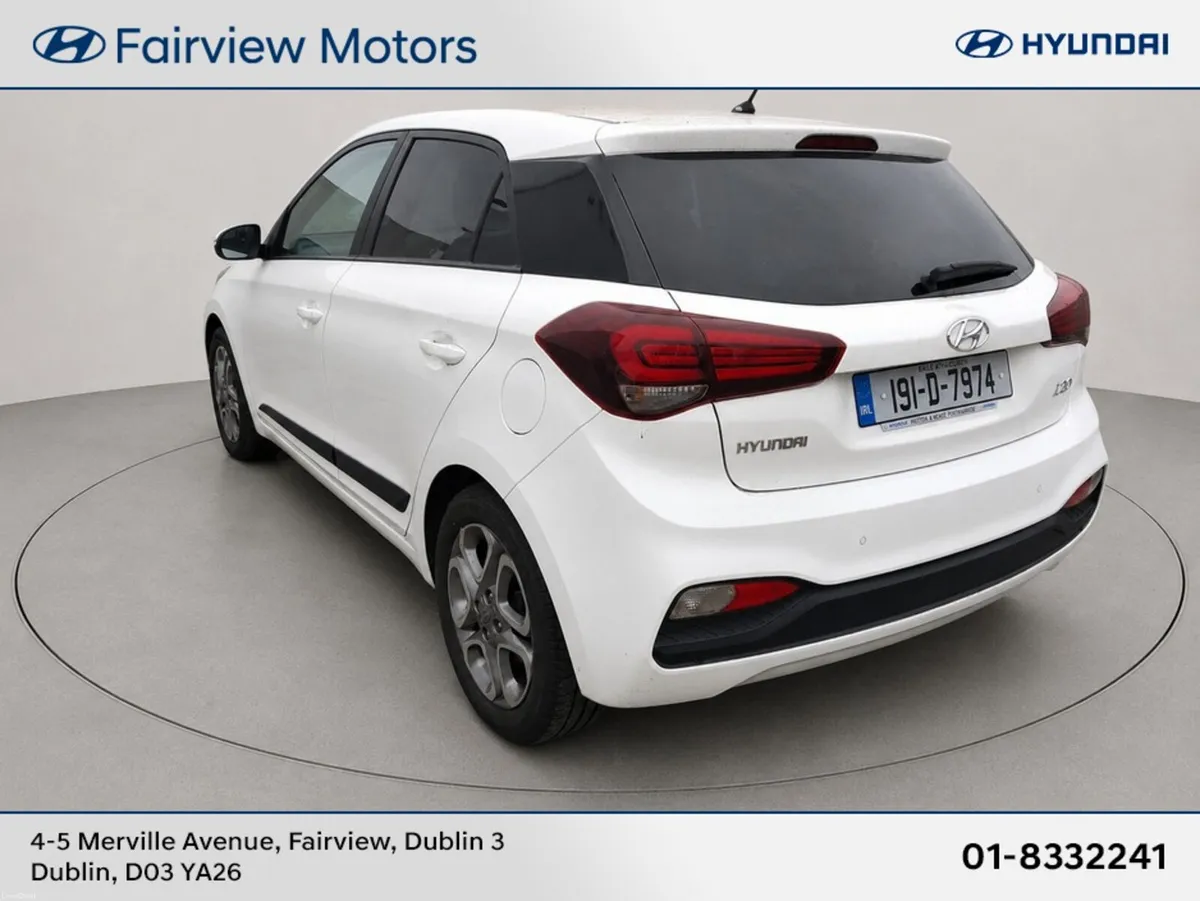 Hyundai i20 DELUXE ** Only 25k kms ** - Image 4