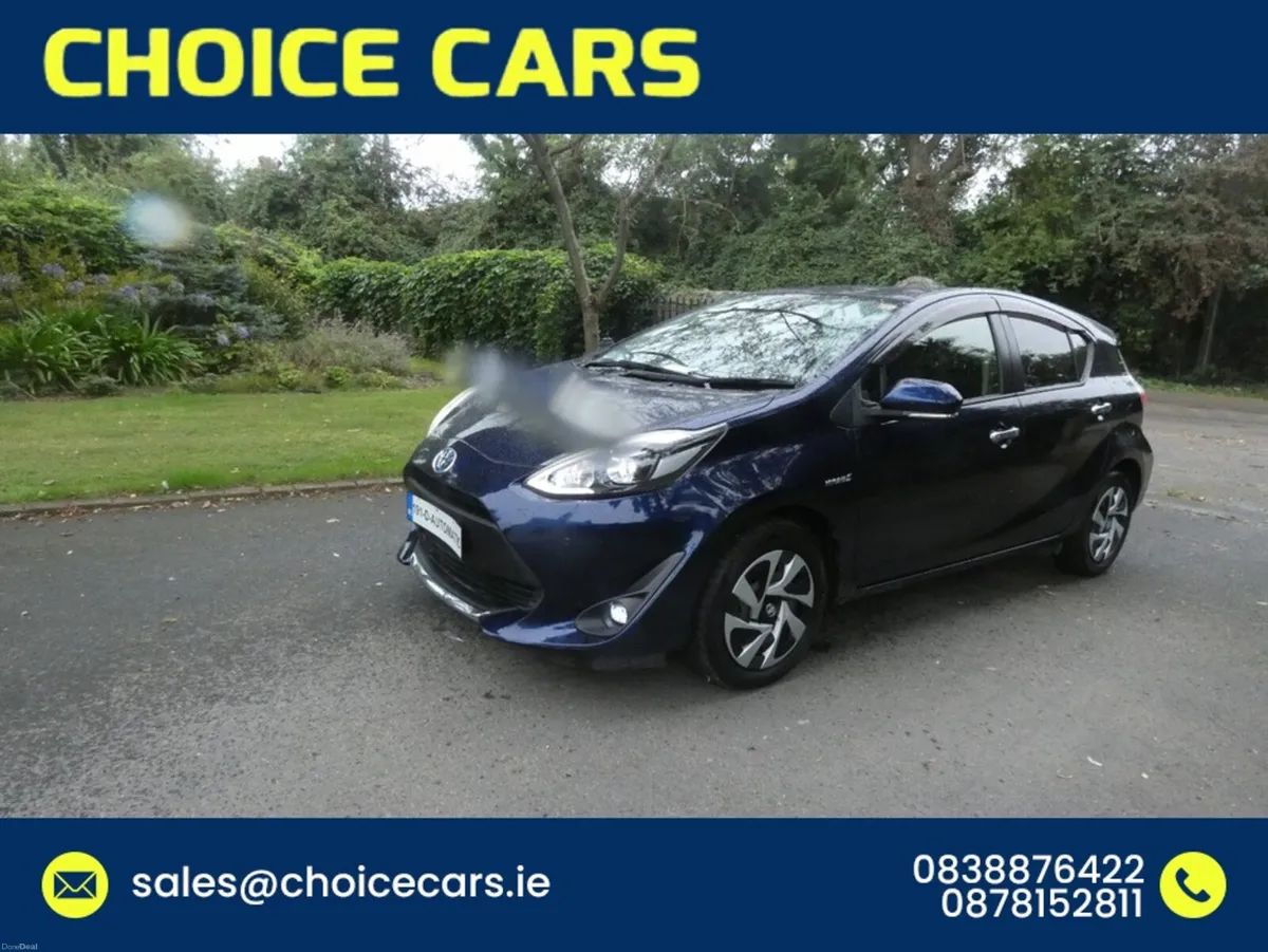 Toyota Aqua 1.5 AUTO KEYLESS GO - Image 2
