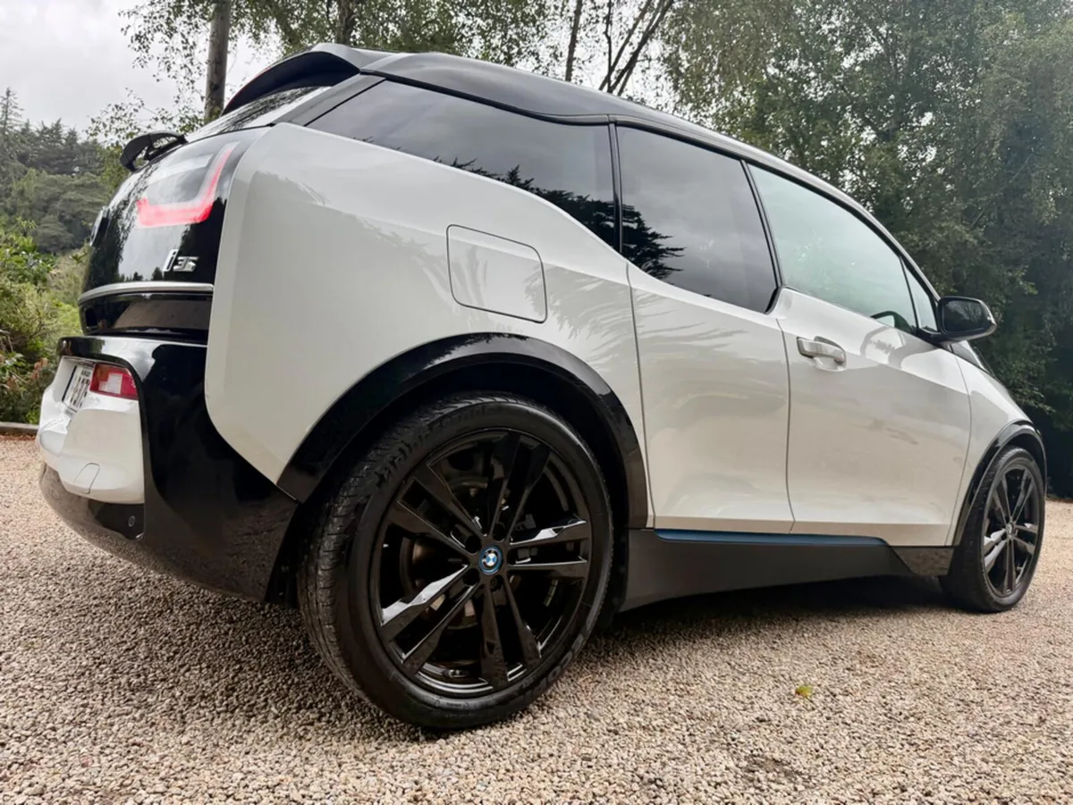 BMW i3 I3S *Harman Hardon….Leather…F.S.H* - Image 3