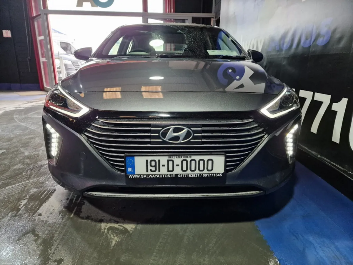 Hyundai IONIQ 1.6 PREMIUM HEV **ONLY 64K MILES FRO - Image 3