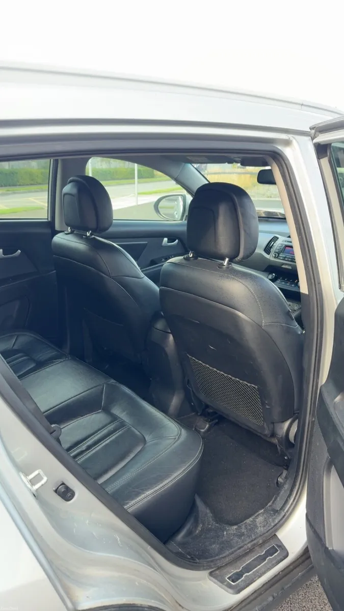 Kia Sportage 2015 - Image 2