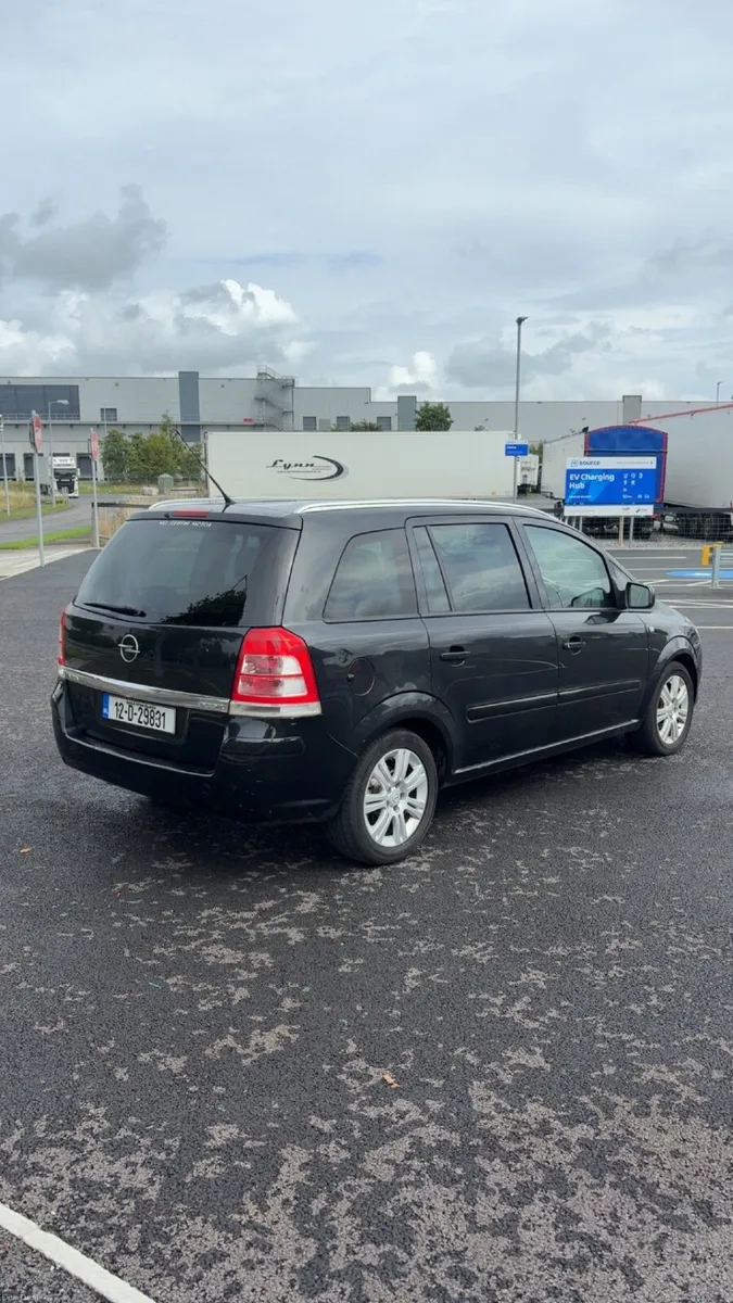 Opel Zafira 2012 - Image 4