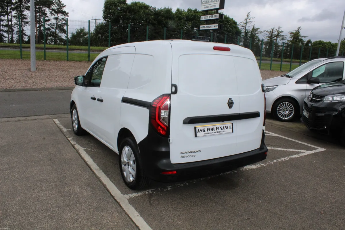 2024 Renault Kangoo ML19 Advance - Image 5