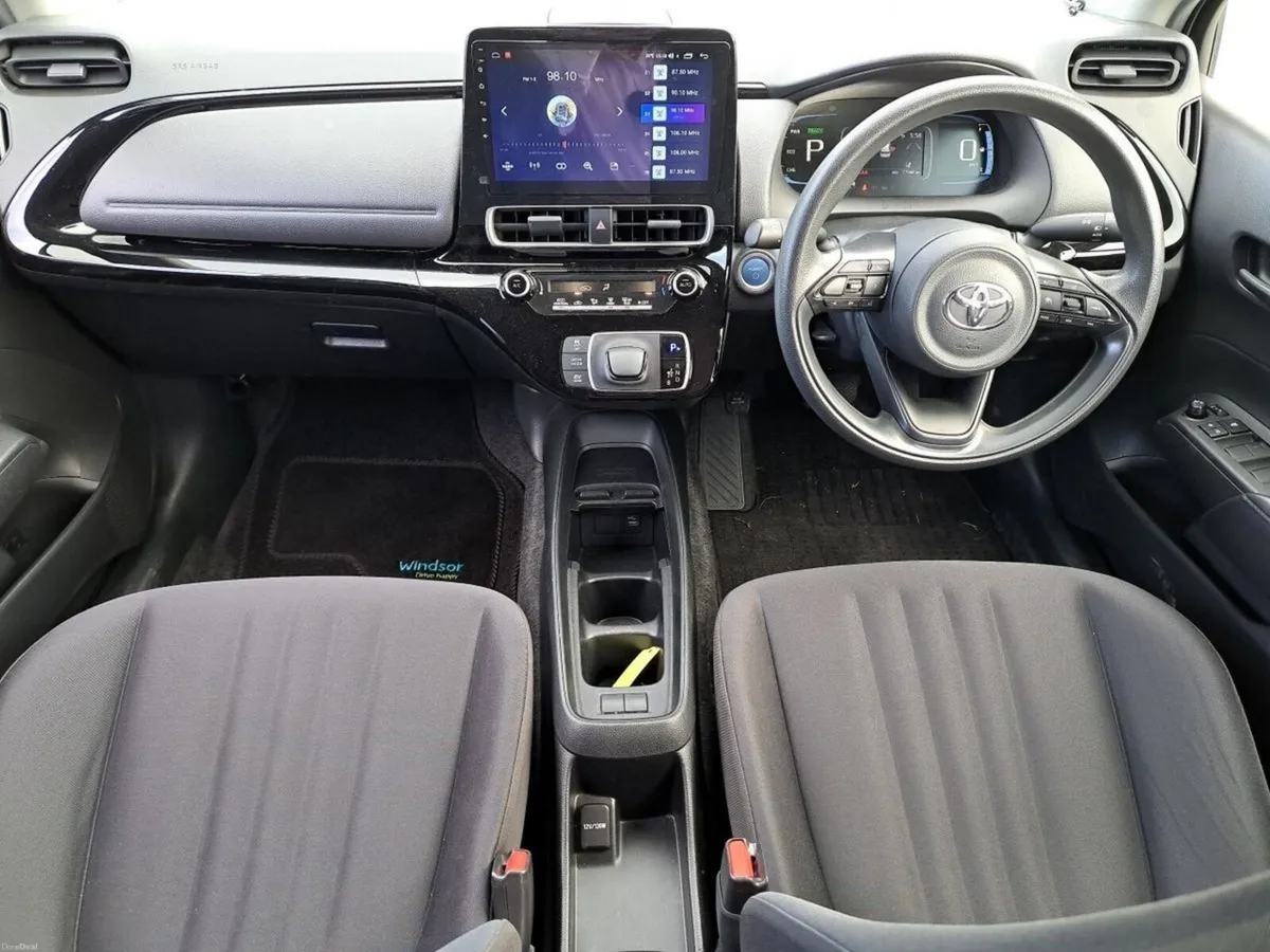 Toyota Aqua X HYBRID AUTO - Image 3