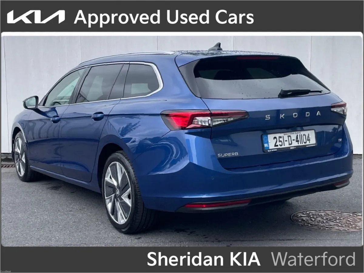 Skoda Superb SELECTION+ 1.5 PHEV TSI 204HP DSG - Image 3