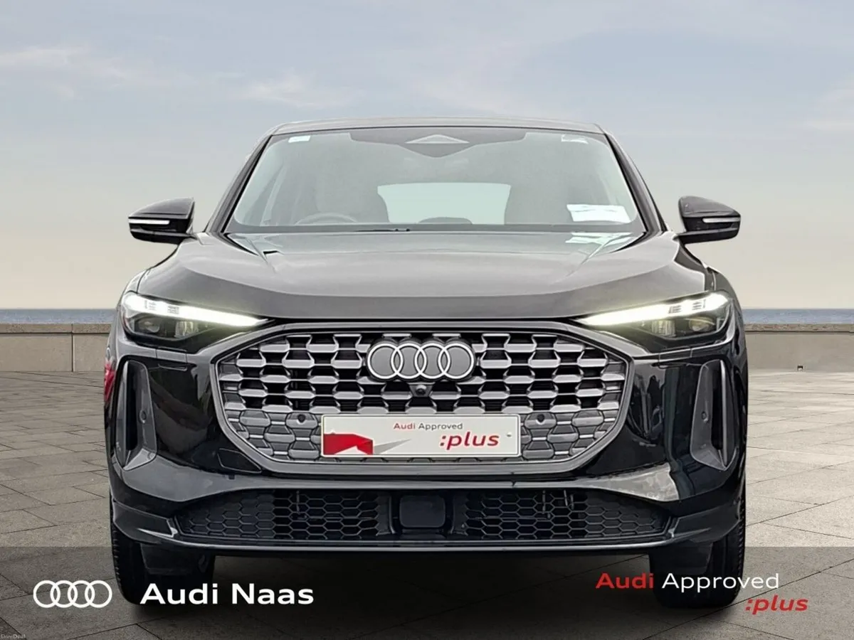 Audi Q5 40 TDI Quattro Sportback SE 204HP - Image 2