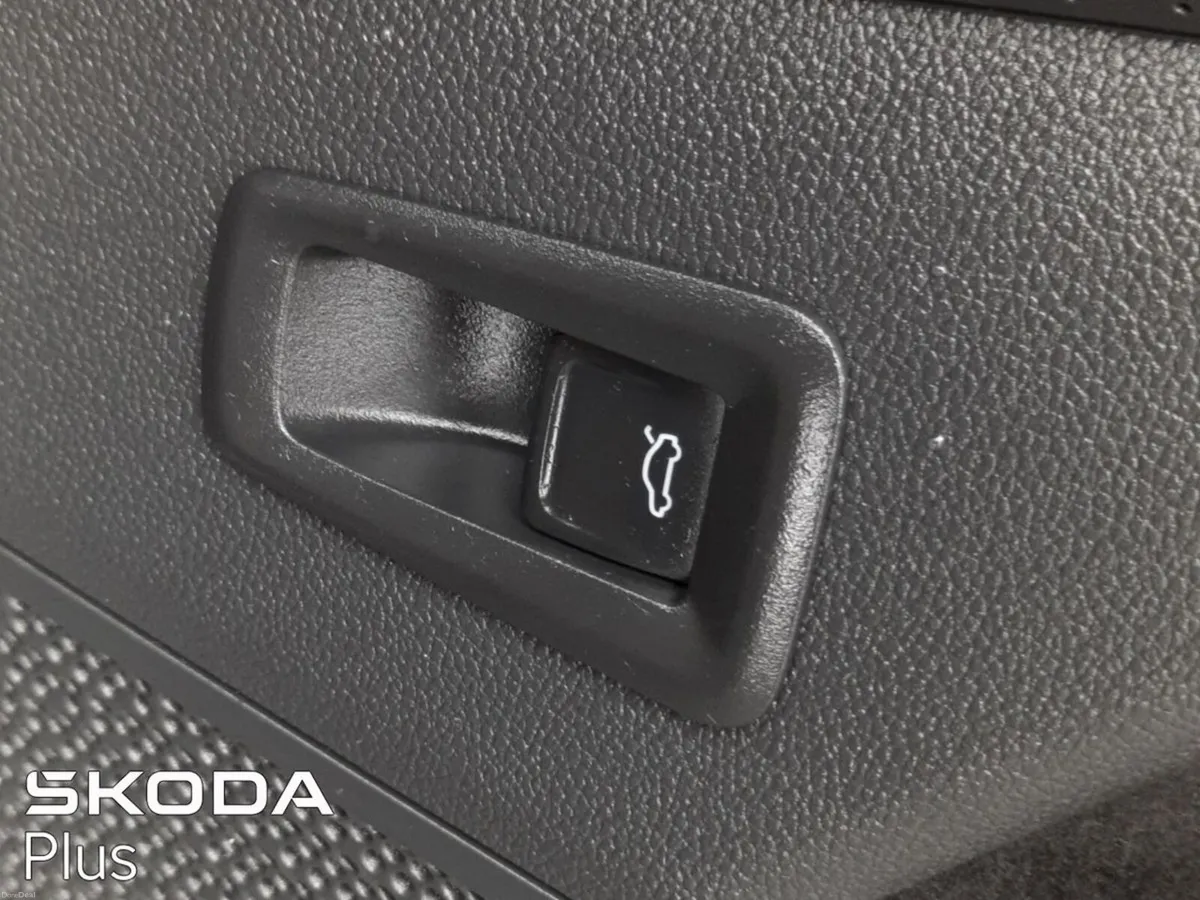Skoda Kodiaq **GOGNAC LEATHER **SEL 2.0TDI 150BHP* - Image 3