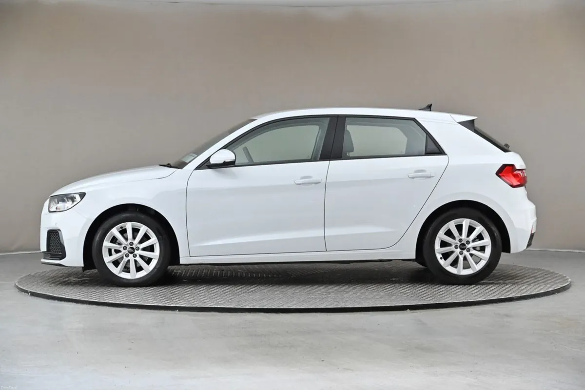 Audi A1 30 TFSI S-TRONIC SPORTBACK 116BHP - Image 5